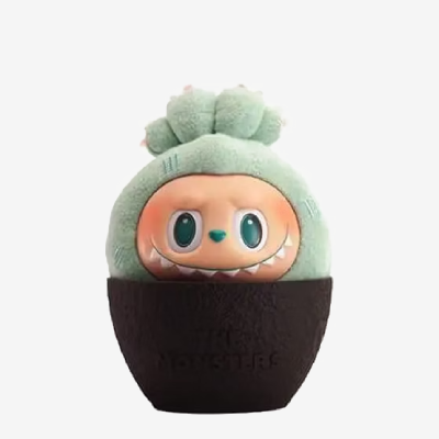 Labubu Bear’s Paw