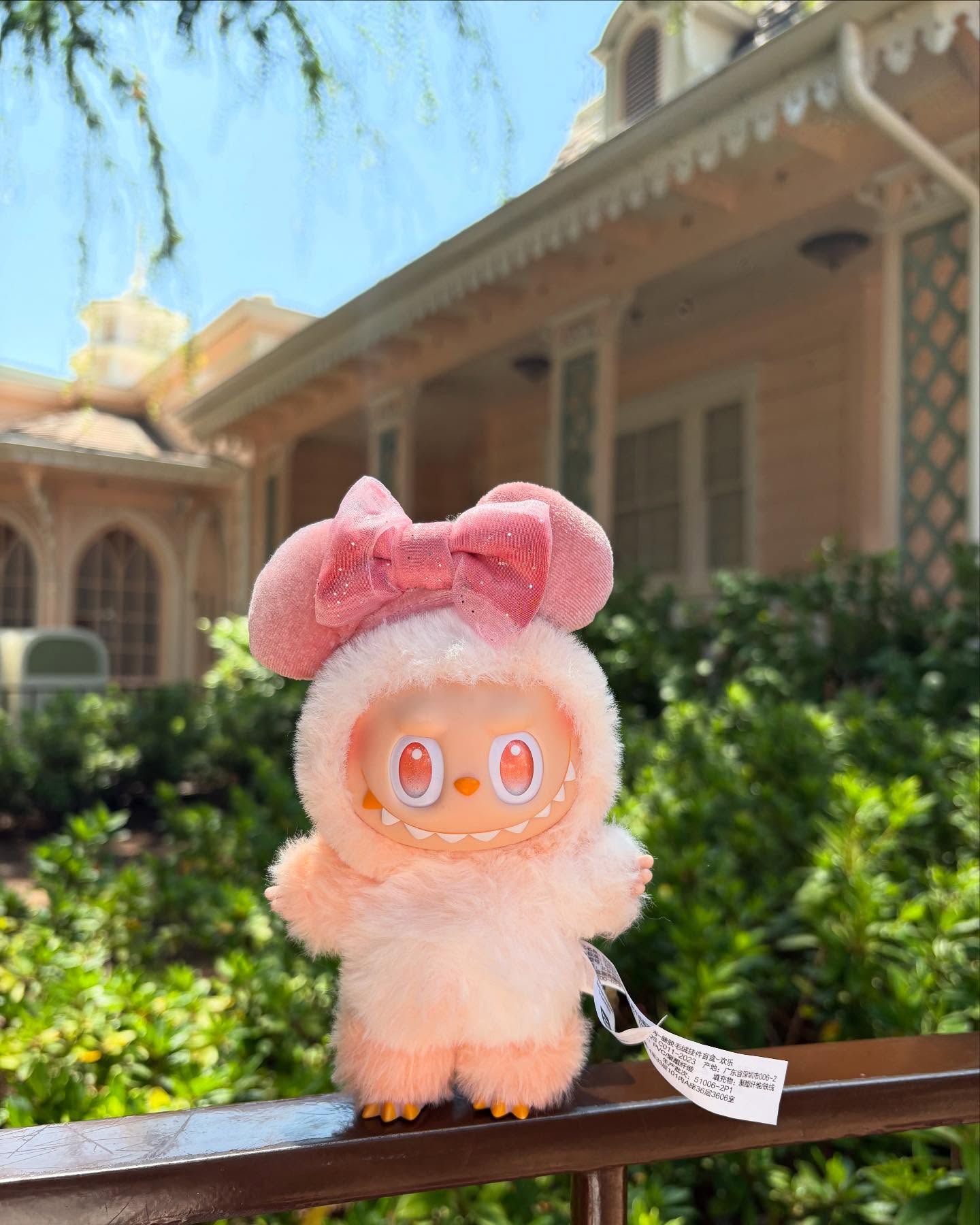 Labubu Happiness Image