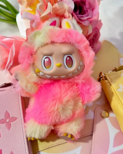 Labubu Loyalty Image
